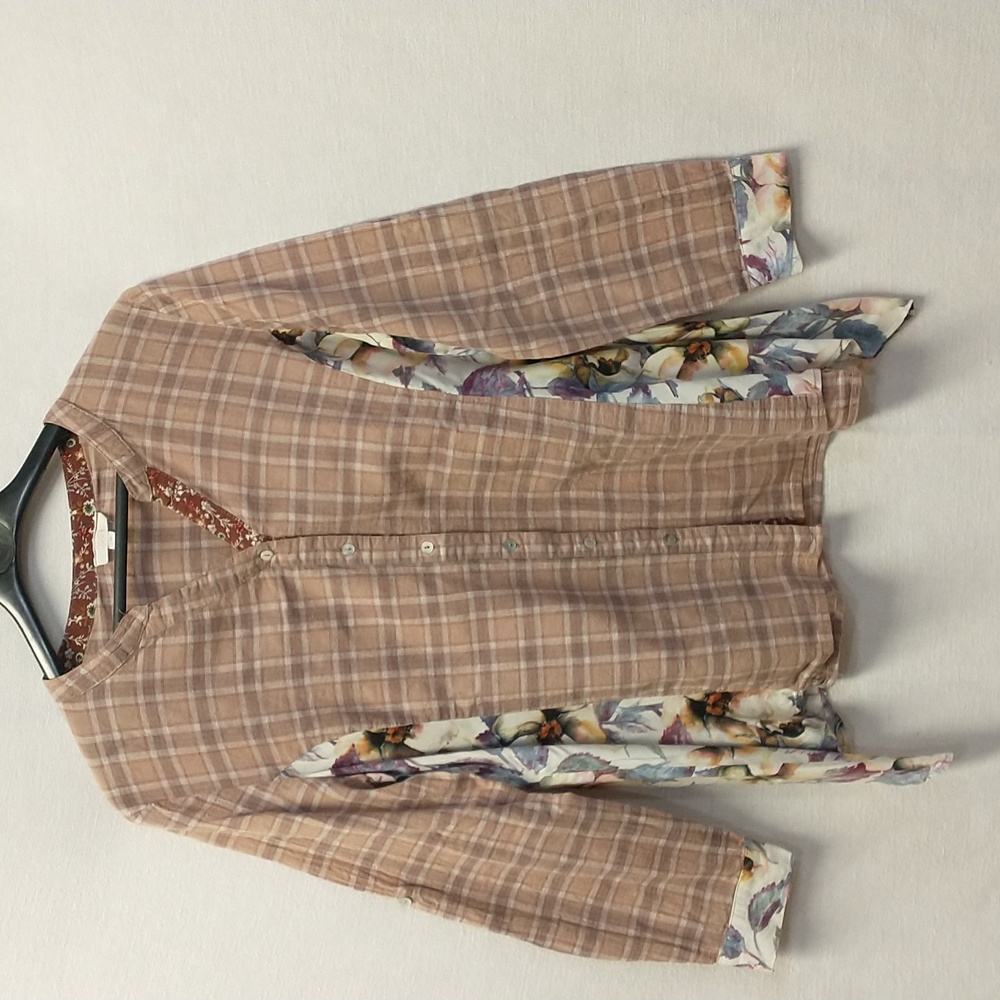 Boho Artwear Highlow Shirt